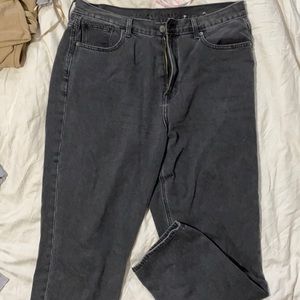 American Eagle Mom Jeans Faded Black High Waisted